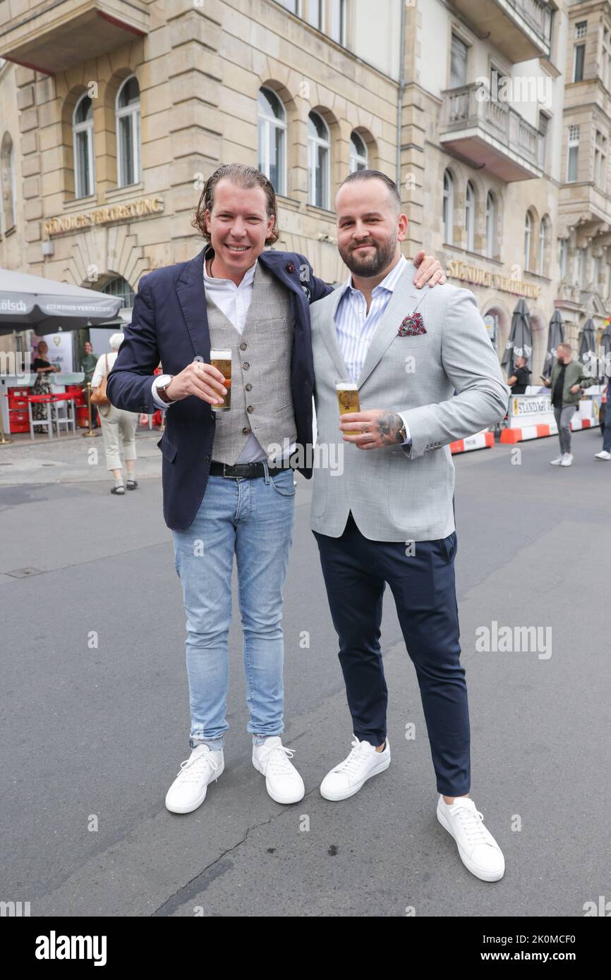 Berlin, Deutschland. 12. September 2022. Jörn Peter Brinkmann (l.) und ...