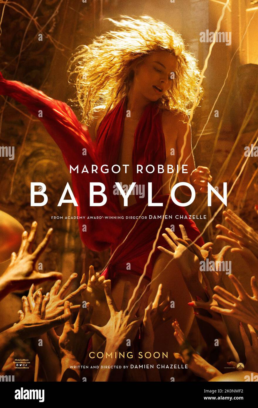VERÖFFENTLICHUNGSDATUM: 6. Januar 2023. TITEL: Babylon. STUDIO: Paramount Pictures. REGIE: Damien Chazelle. HANDLUNG: In Hollywood während des Übergangs von Stummfilmen zu Talkies, mit Fokus auf eine Mischung aus historischen und fiktionalen Charakteren. MIT MARGOT ROBBIE als Nellie LaRoy. (Kreditbild: © Paramount Pictures/Entertainment Pictures) Stockfoto