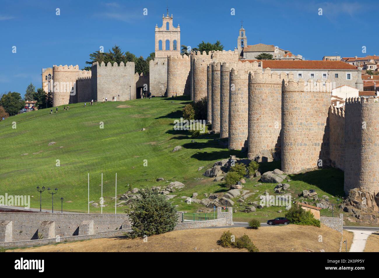 Nördlicher Abschnitt der Mauern von Avila, Spanien. Stockfoto