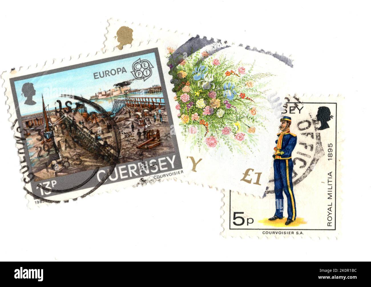 Eine Montage von Briefmarken aus Guernsey auf weißem Hintergrund. Stockfoto