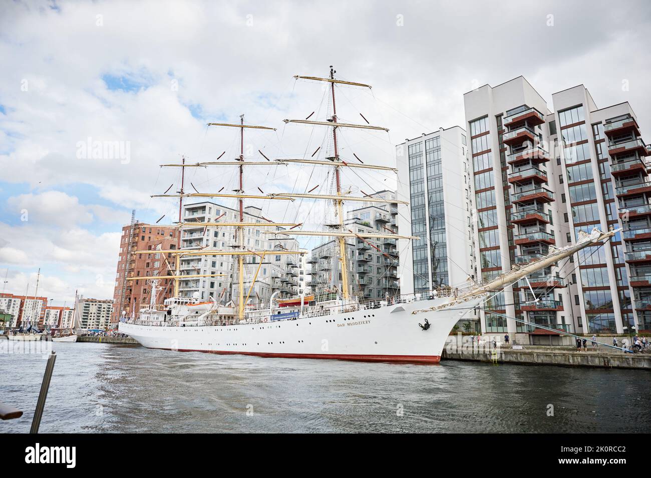 Großes weißes Schiff von der Veranstaltung Tall Ship Race 2022 in Aalborg 2022 Stockfoto