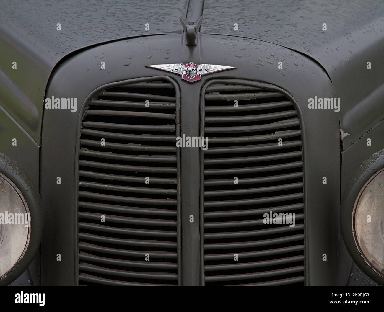 Oldtimer-Hillman-Motorhaube, Kühler und Abzeichen Stockfoto