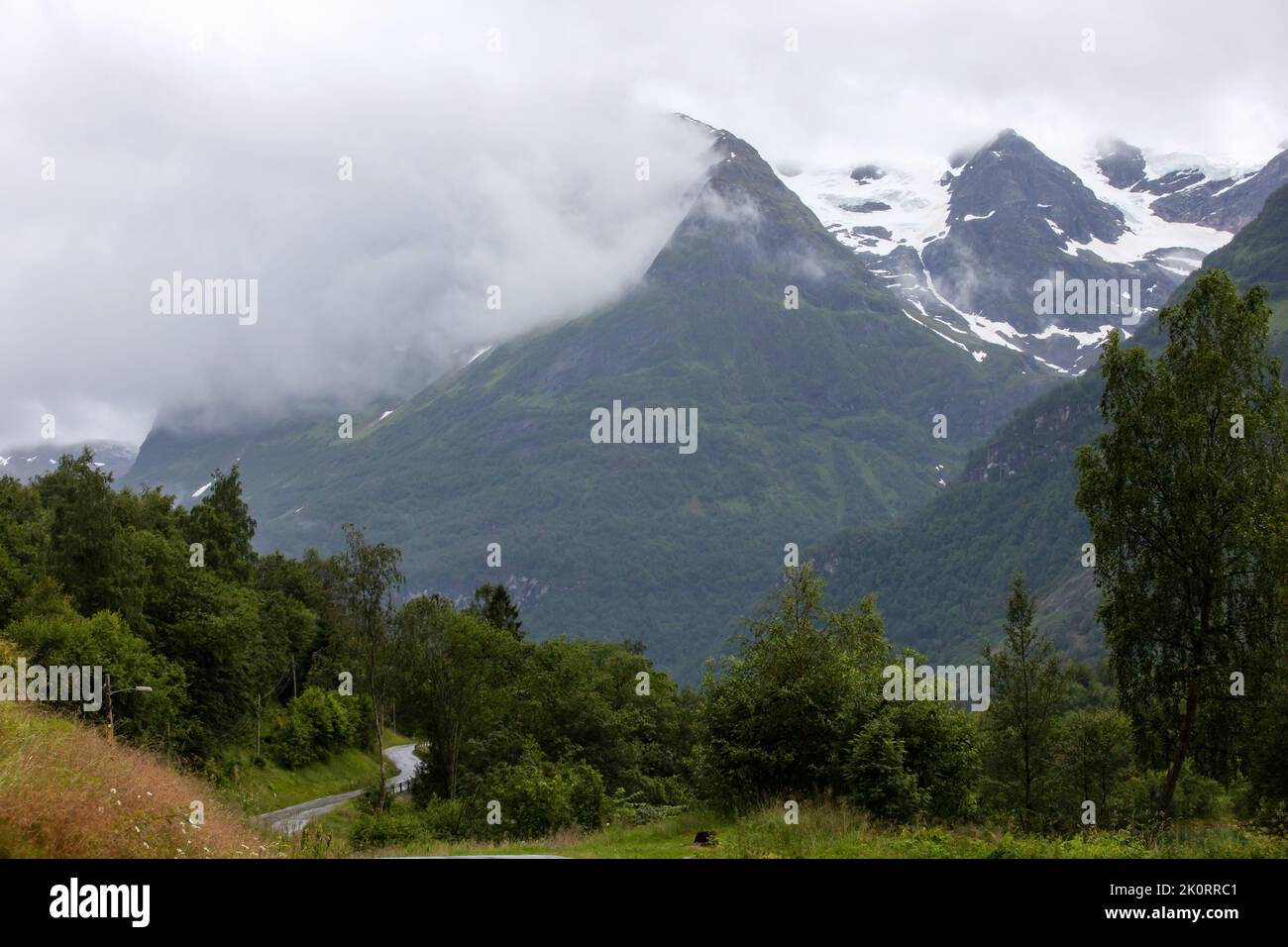 Schönes Panorama der erstaunlichen norwegischen Natur Stockfoto