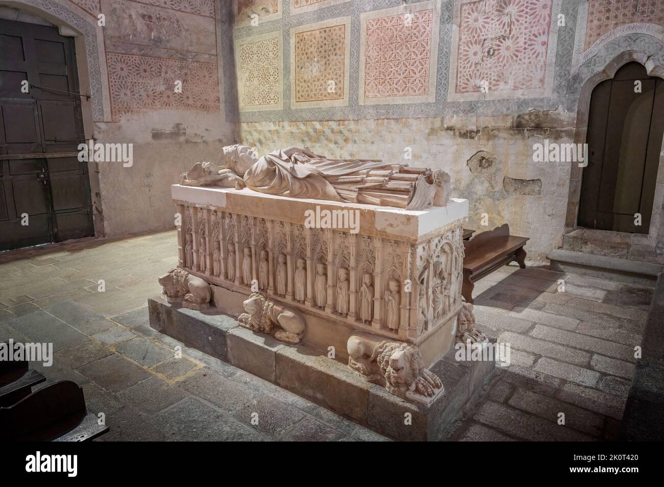 Das Grab des Erzbischofs D. Gonçalo Pereira in der Kapelle des Ruhmes im Domkomplex von Sé de Braga, Braga, Portugal Stockfoto