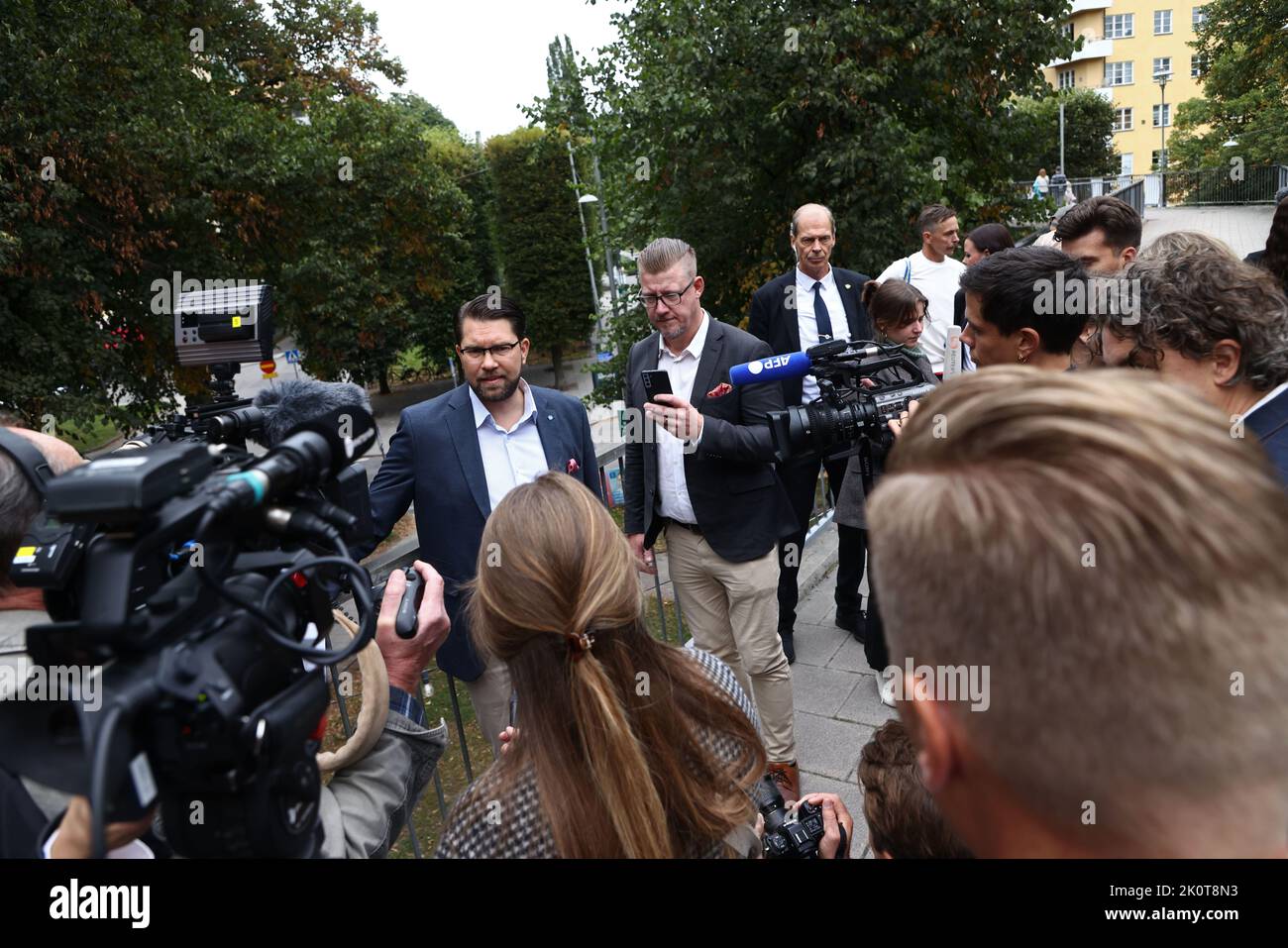 Die schwedischen Parlamentswahlen, Wahltag, am Sonntag in Stockholm, Schweden. Auf dem Bild: Jimmie Åkesson der Schwedischen Demokraten während des Wahltages, hier, bevor er in der Östermalm-Bibliothek, Stockholm, Schweden, verhandelte. Stockfoto