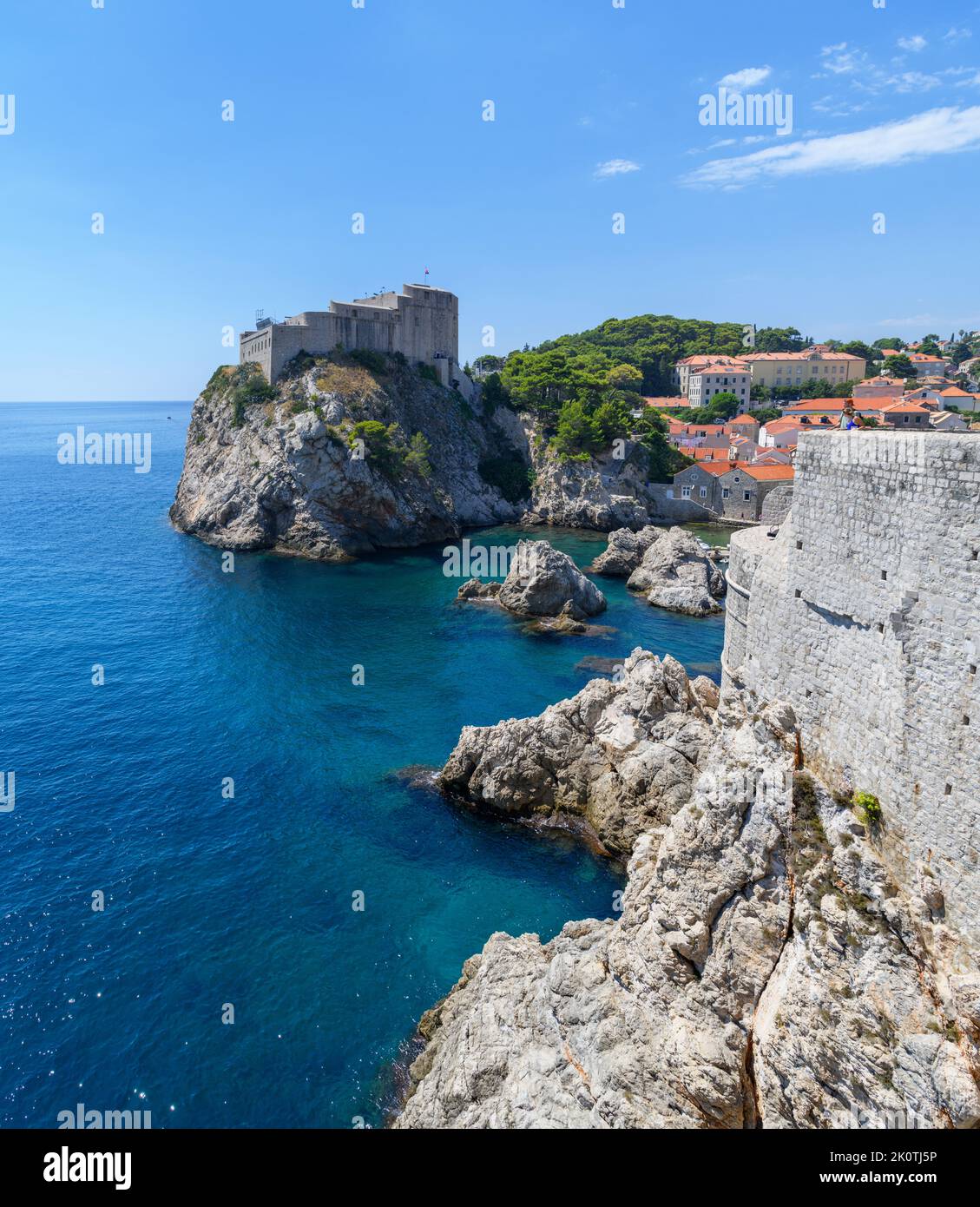 Blick auf die Festung Lovrijenac von den Mauern der Altstadt, Dubrovnik, Kroatien Stockfoto