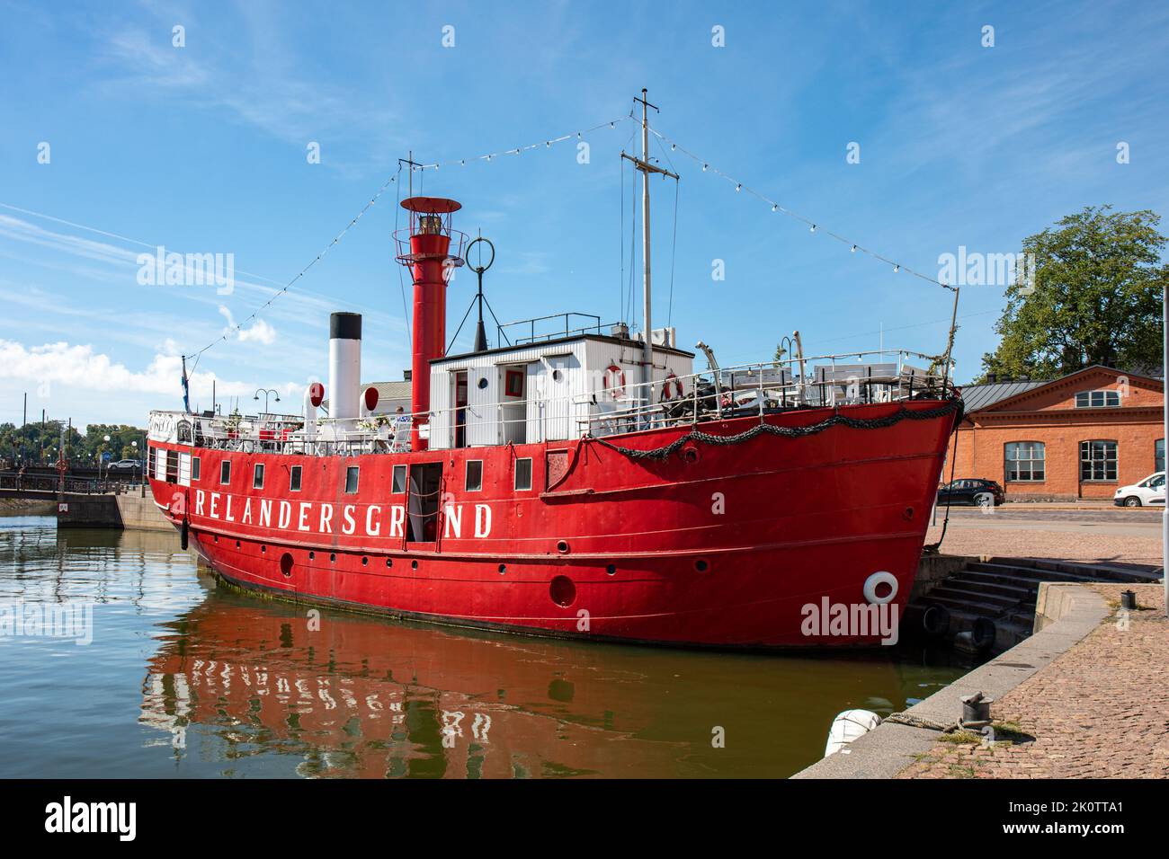 Restaurant-Schiff Relandersgrund, früher ein Feuerschiff, im Kruununhaka-Viertel von Helsinki, Finnland Stockfoto