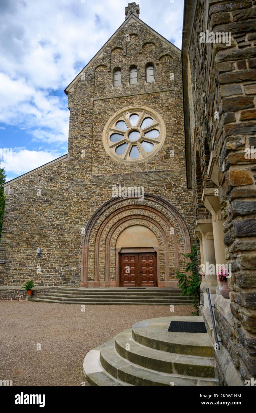 Die Benediktinerabtei St. Maurice und St. Maurus von Clervaux. Clervaux, Luxemburg. Stockfoto