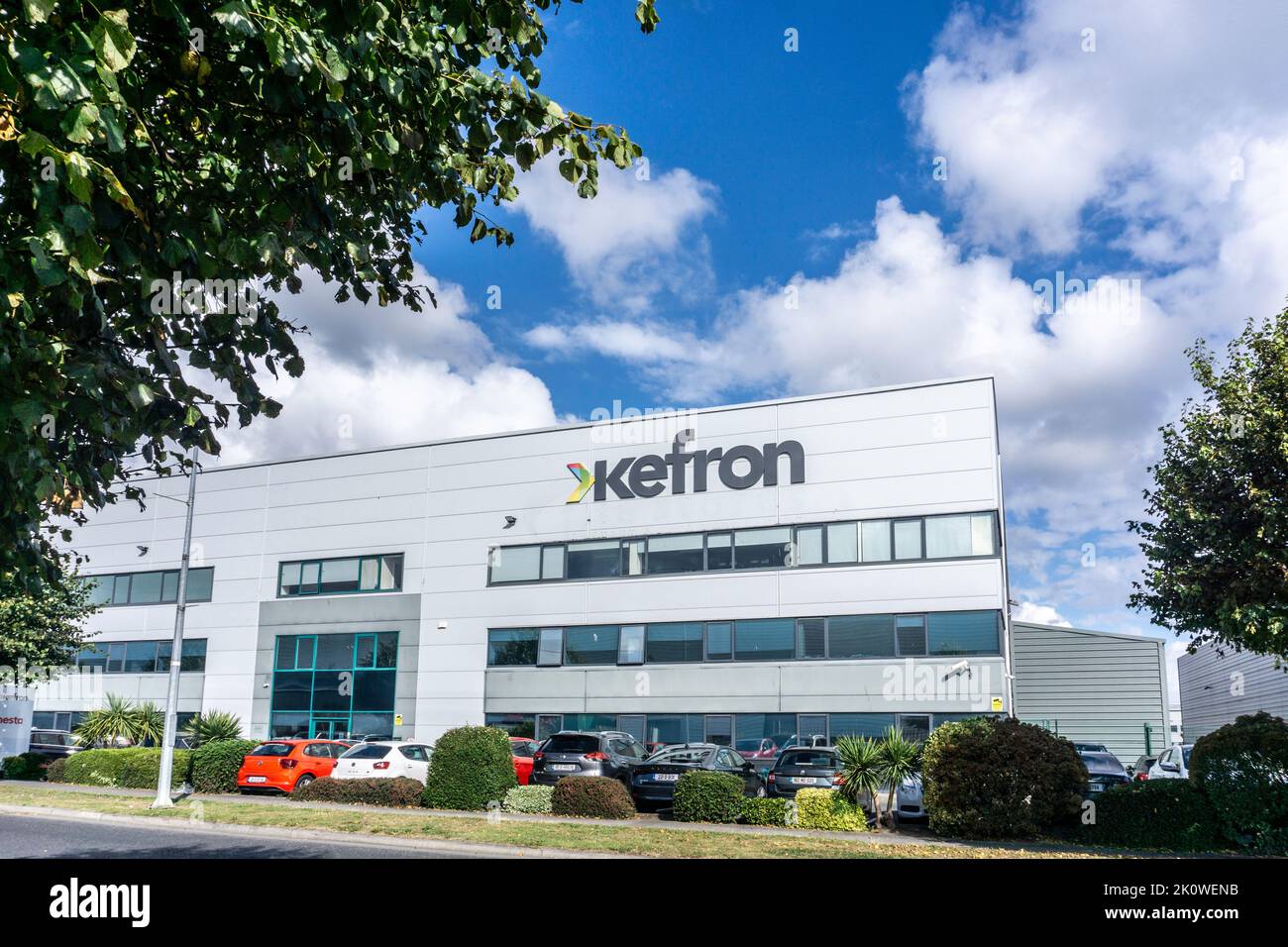 Das Kefron Dokument- und Informationslager im Park West Industrial Park in West Dublin. Irland. Stockfoto