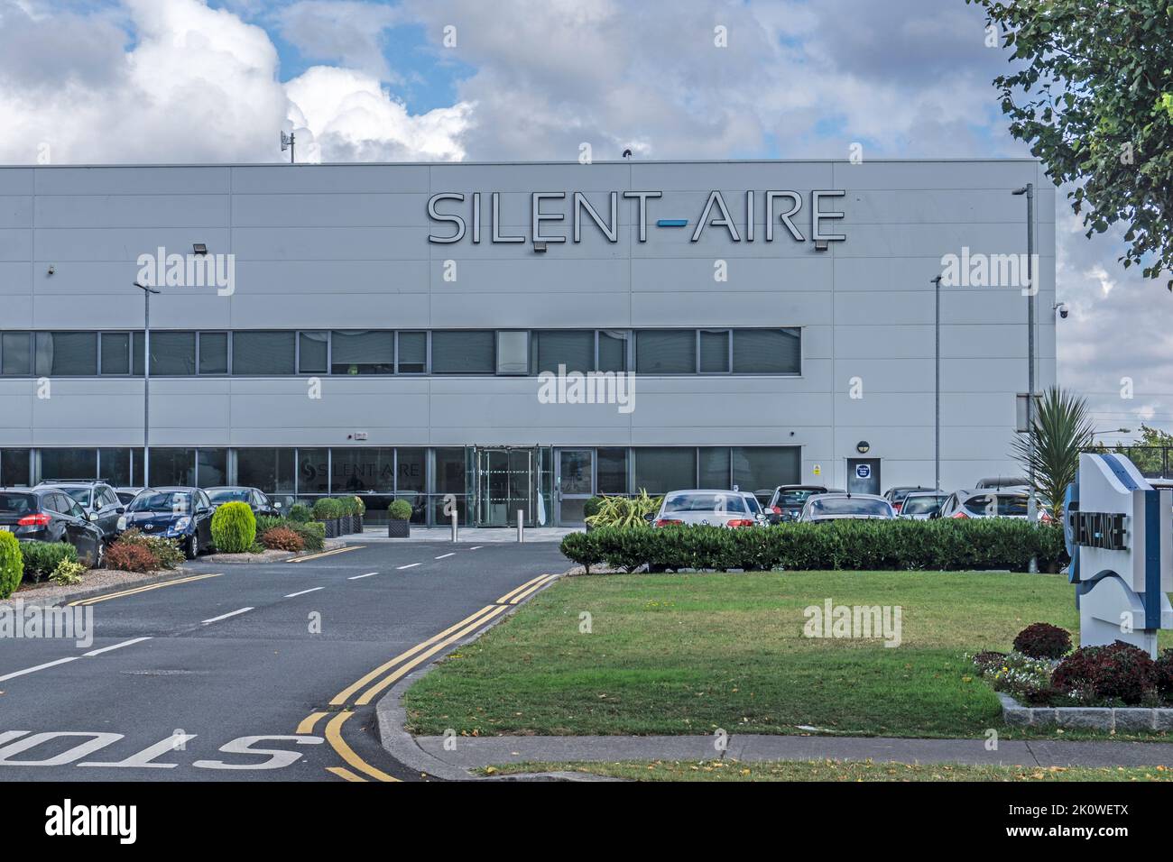 Der europäische Hauptsitz von Silent-Aire im Park West Industrial Park in West Dublin. Das Unternehmen ist an der Wartung von Rechenzentren beteiligt. Stockfoto