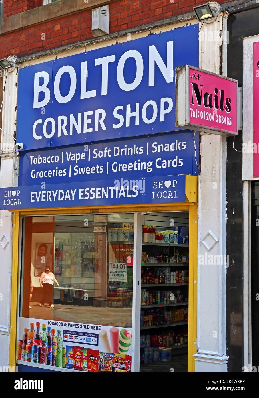 Traditionell, Bolton Corner Shop, 22 Corporation Street, Bolton, Lancashire, England, Großbritannien, BL1 2An Stockfoto