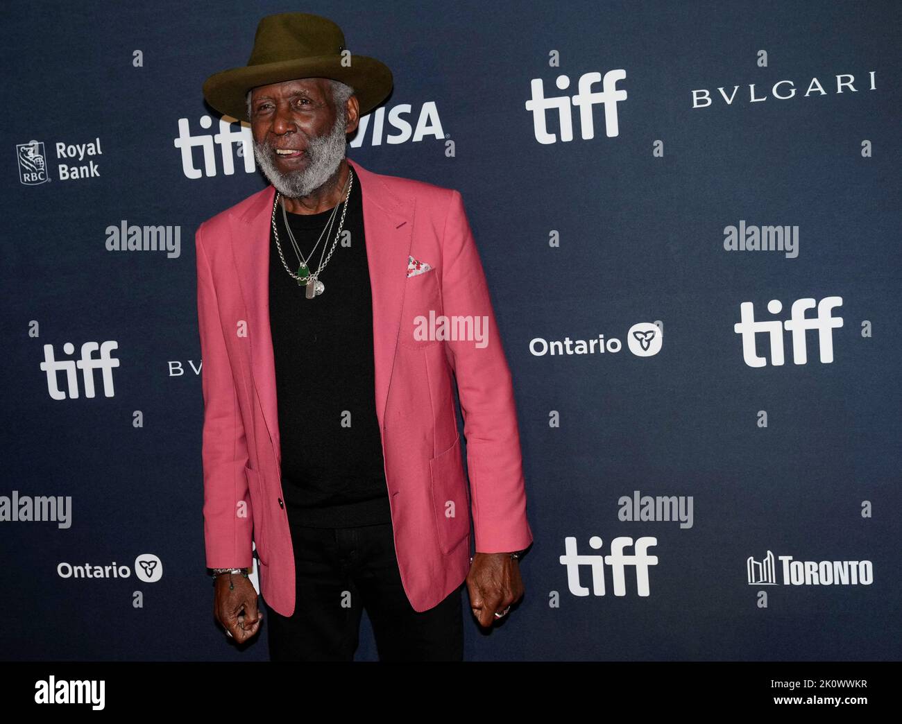 Das Schauspielmitglied Richard Roundtree kommt zur Gala-Präsentation von „Moving On“ beim Toronto International Film Festival (TIFF) in Toronto, Ontario, Kanada, am 13. September 2022. REUTERS/Mark Blinch Stockfoto