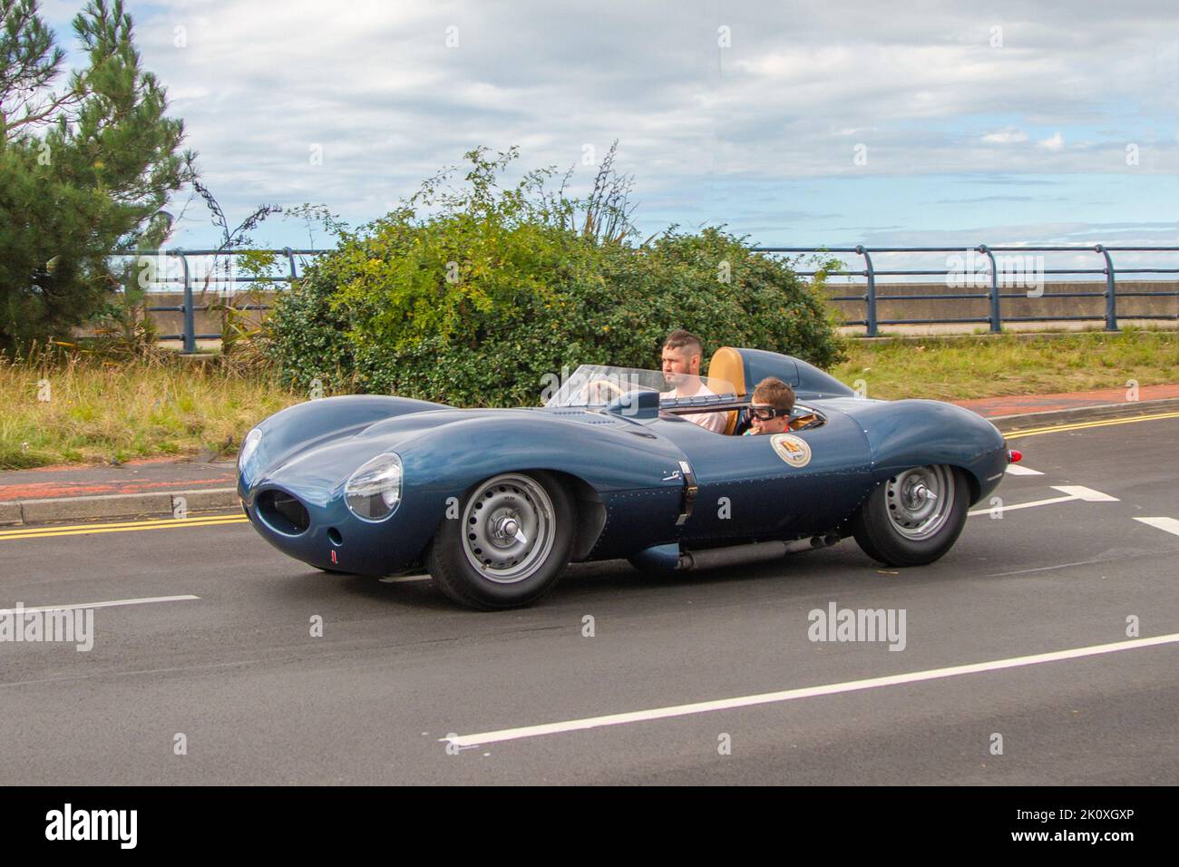 1957 50s 50er Jahre britischer Jaguar MK III 3442cc Benzin; beim Southport Classic Car and Speed Event an der Strandpromenade. VEREINIGTES KÖNIGREICH Stockfoto