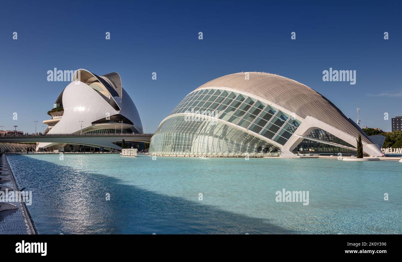 L'Hemisfèric, Imax-Kino in der Stadt der Künste und Wissenschaften (Ciutat de les Arts i les Ciències) in Valencia, Spanien. Stockfoto