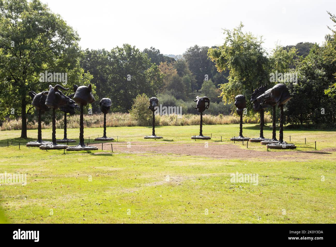 AI Weiwei's Circle of Animals / Zodiac führt die 12 Tiere des chinesischen Tierkreises auf einer Welttour durch den Yorkshire Sculpture Park, Wakefield Stockfoto