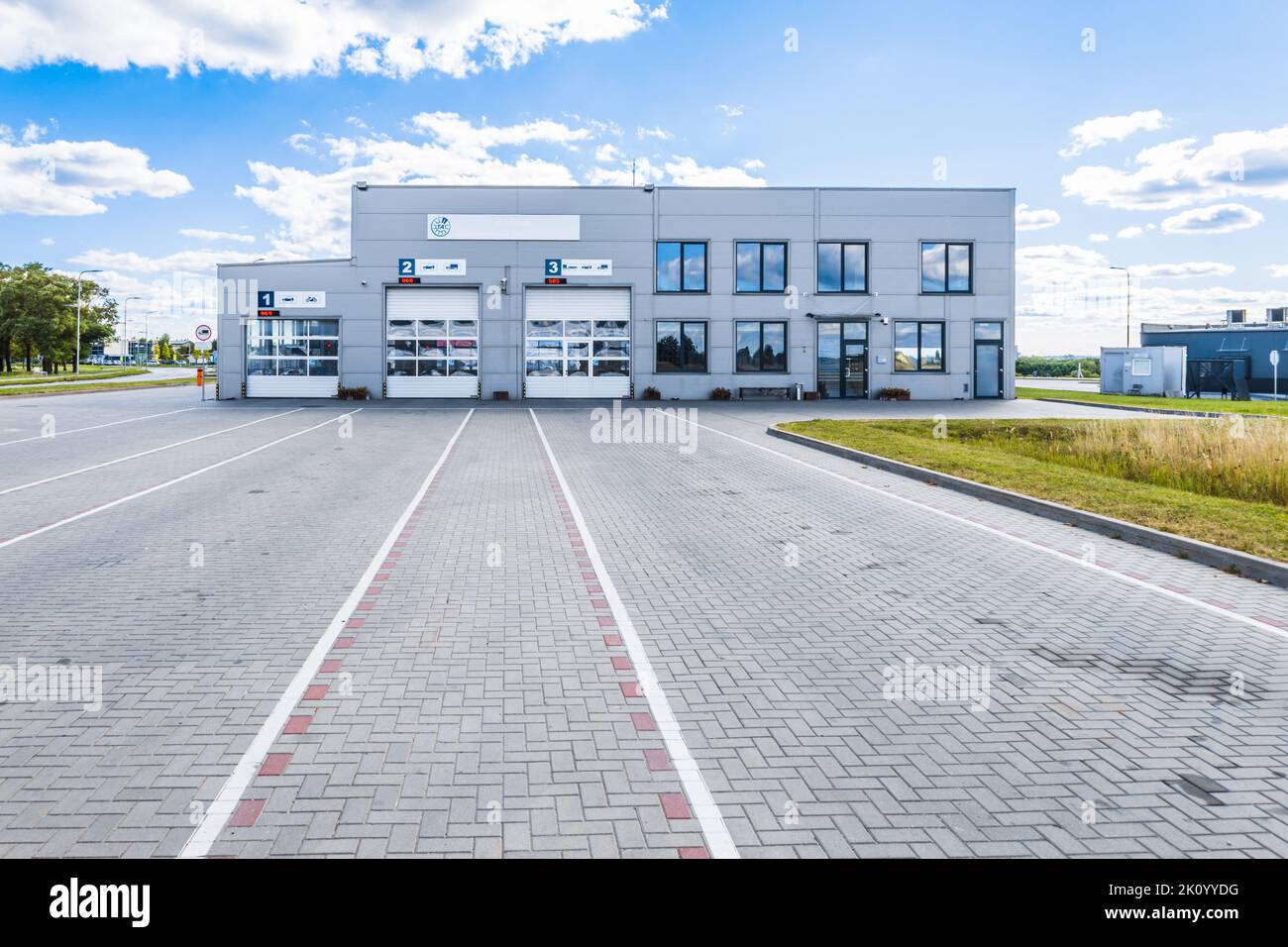 Prüfstation für technische Fahrzeuge. Alytus, Litauen 4. September 2022 Stockfoto