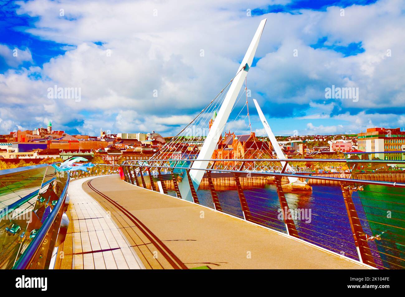 Städtischen Skyline von Derry City (auch genannt) Londonderry in Nordirland mit dem berühmten 'Peace Bridge" (Europa - Nordirland) - Kunst getonten Bild Stockfoto