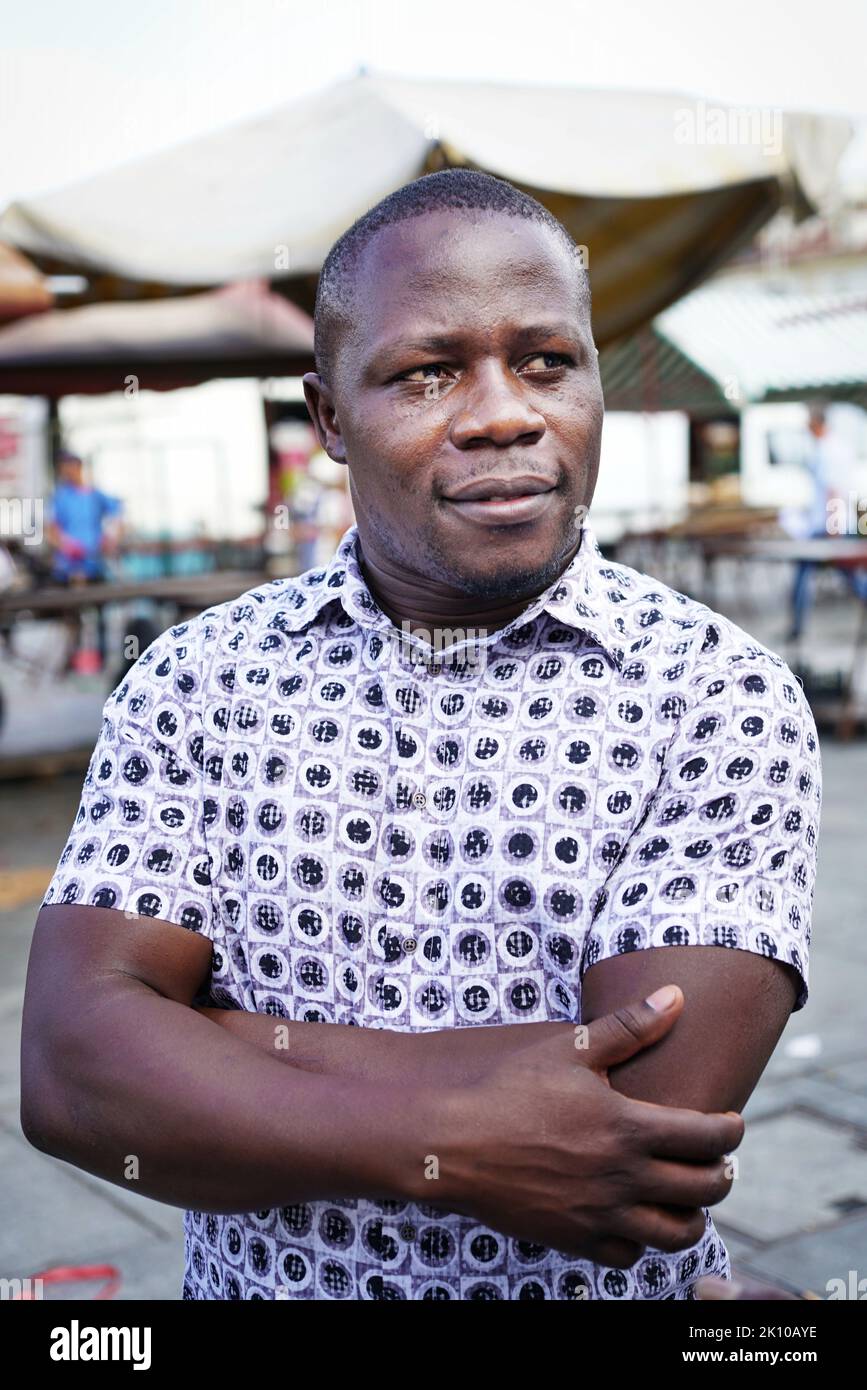 Edward Mukiibi, ein in Uganda geborener Landwirt, Erzieher und Sozialunternehmer, wurde zum Präsidenten von Slow Food ernannt. Turin, Italien - September 2022 Stockfoto