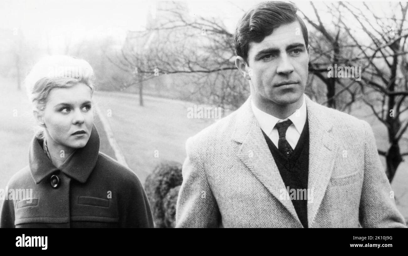 Eine ART LIEBEVOLLER Anglo-Amalgamated Film aus dem Jahr 1962 mit June Ritchie und Alan Bates Stockfoto