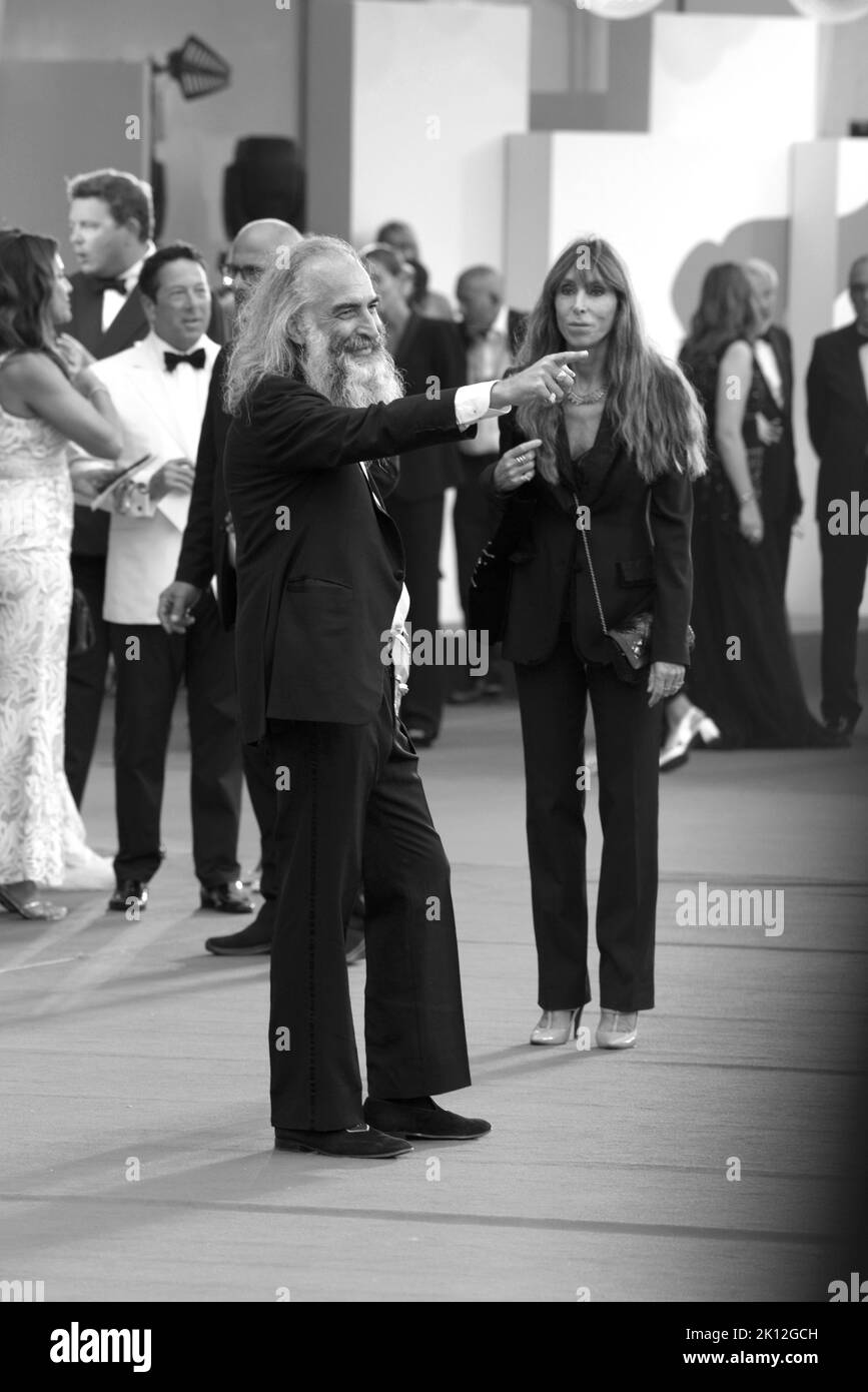 Warren Ellis nimmt an der BLONDEN Filmpremiere beim Venice Film Festival 79. 2022, September 8., Venedig Teil. FAMA © Fausto Marci Stockfoto
