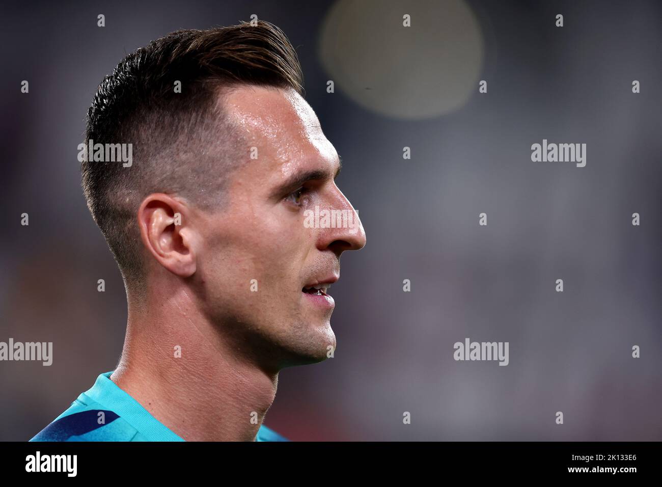 Arkadiusz Milik vom FC Juventus beim Aufwärmpuls vor dem UEFA Champions League Group H-Spiel zwischen Juventus FC und SL Benfica am 14. September 2022 im Allianz Stadium in Turin, Italien. Stockfoto