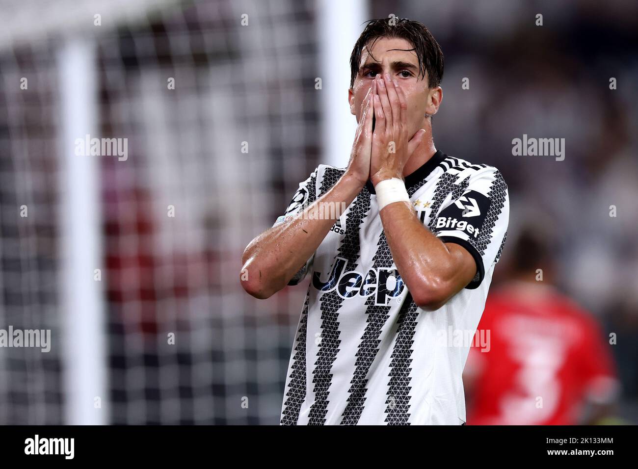 Fabio Miretti von Juventus FC sieht beim UEFA Champions League Group H-Spiel zwischen Juventus FC und SL Benfica am 14. September 2022 im Allianz Stadium in Turin, Italien, niedergeschlagen aus. Stockfoto