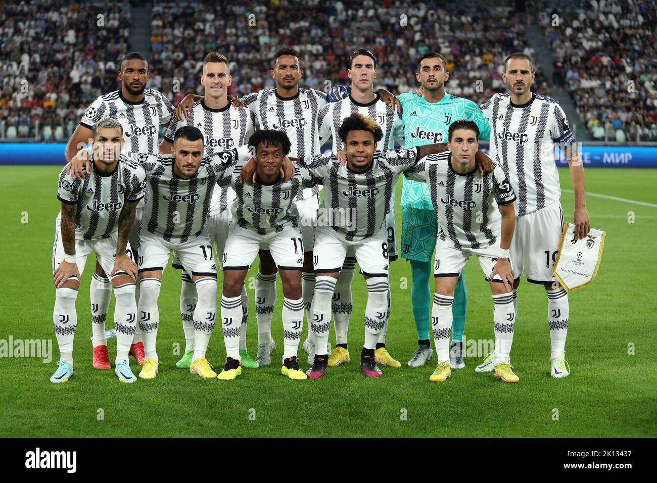Die Spieler von Juventus FC posieren vor dem UEFA Champions League-Spiel der Gruppe H zwischen Juventus FC und SL Benfica am 14. September 2022 in Turin, Italien, für ein Teamfoto. Stockfoto
