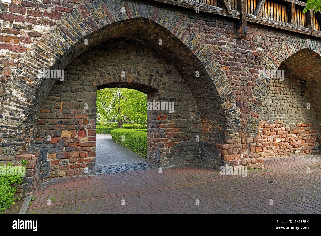 Stadtmauer *** Ortsüberschrift *** Europa, Deutschland, RheinlandPfalz
