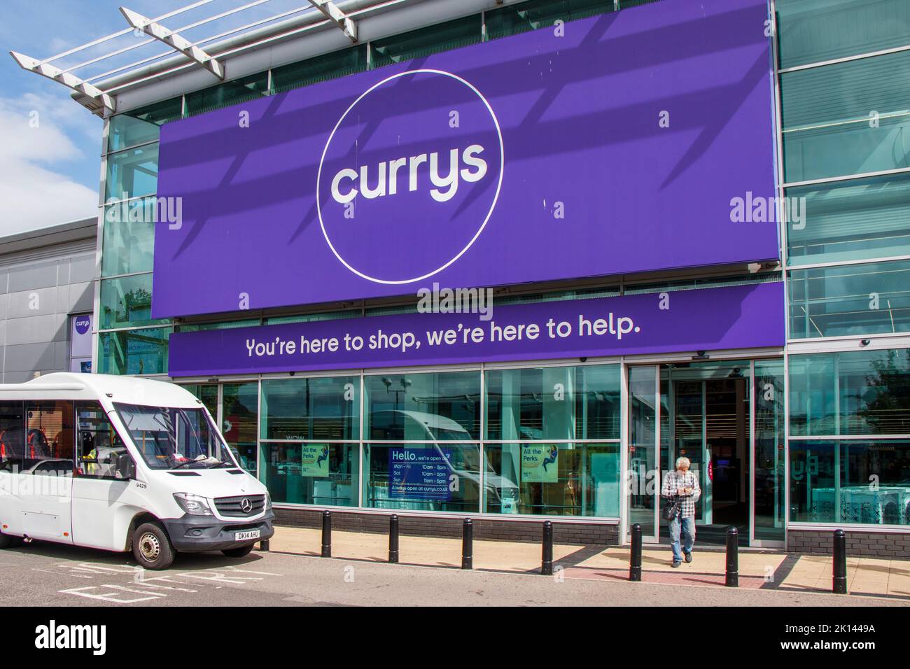 Currys-Geschäft für Haushaltsgeräte im Staples Corner Einzelhandelsgeschäft, London, Großbritannien Stockfoto