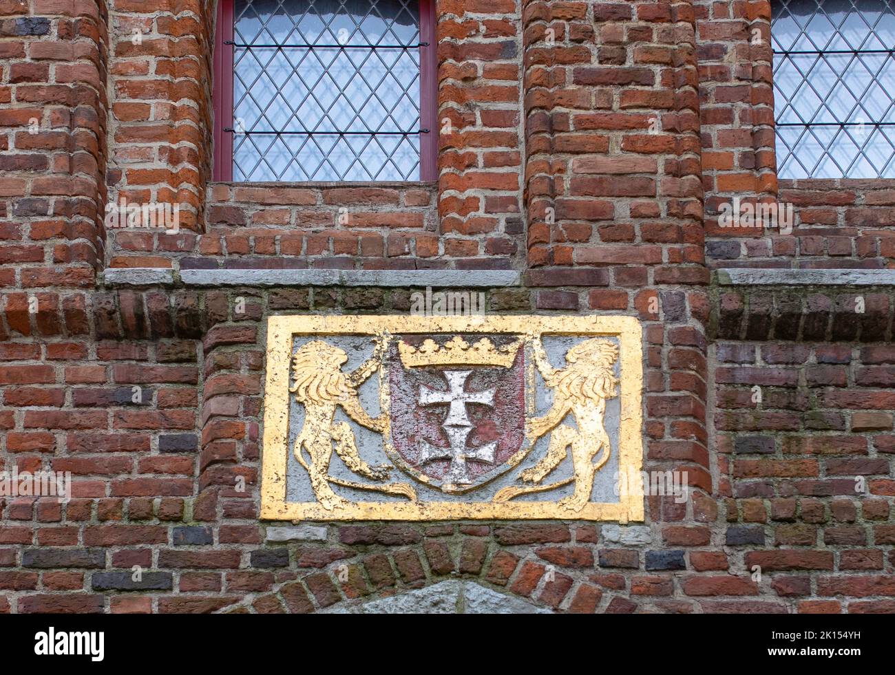 Emblem der Stadt Danzig, deutsch (Danzig). Stein, Gold und Ziegel. Stockfoto