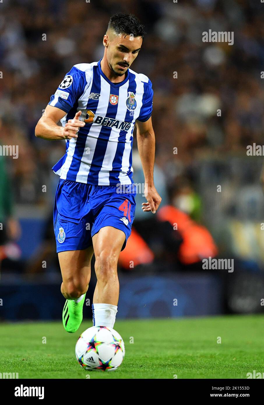 Stephen Eustáquio do Porto, durante a partida entre Porto e Club Brügge