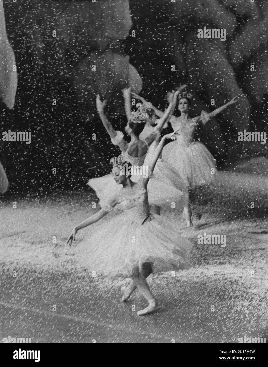 Historisches, undates Bild von Ballerinas, die „der Nussknacker“ aufführen; New York State. Stockfoto