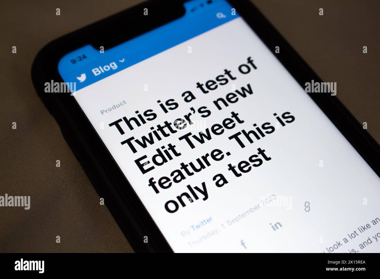 Vancouver, KANADA - Sep 5 2022 : Blogbeitrag über Edit Tweet-Funktion von Twitter offiziellen Blog. Twitter gab bekannt, dass „Edit Tweets“ getestet wird Stockfoto