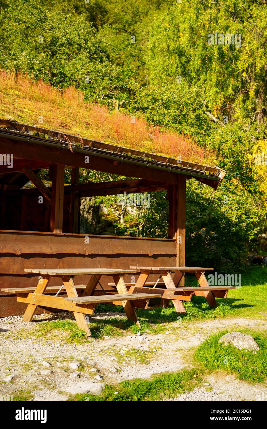 Erholungs-Picknick und Zeltplatz im Jostedalsbreen National Park Norwegen Stockfoto