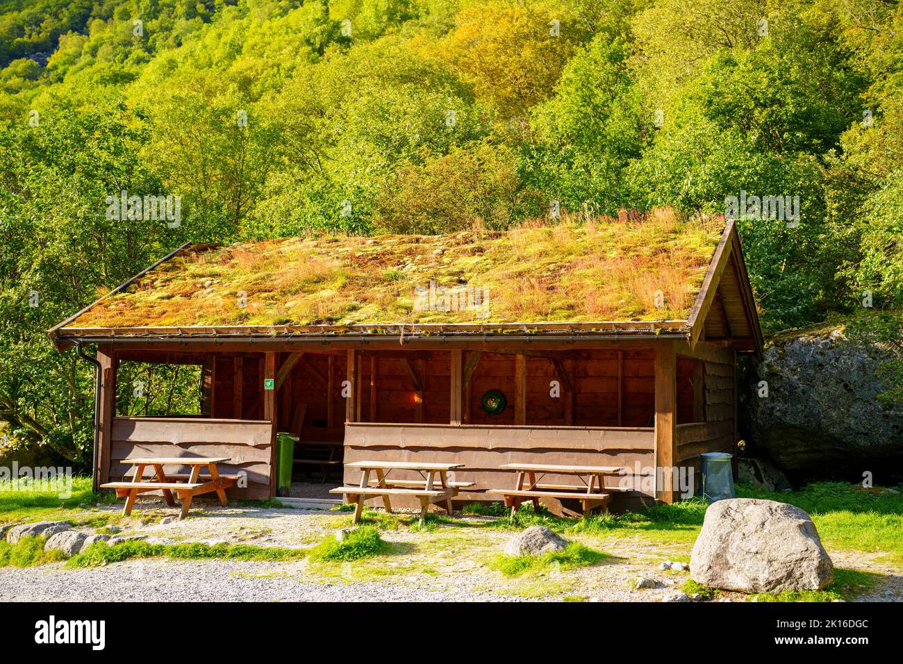 Erholungs-Picknick und Zeltplatz im Jostedalsbreen National Park Norwegen Stockfoto