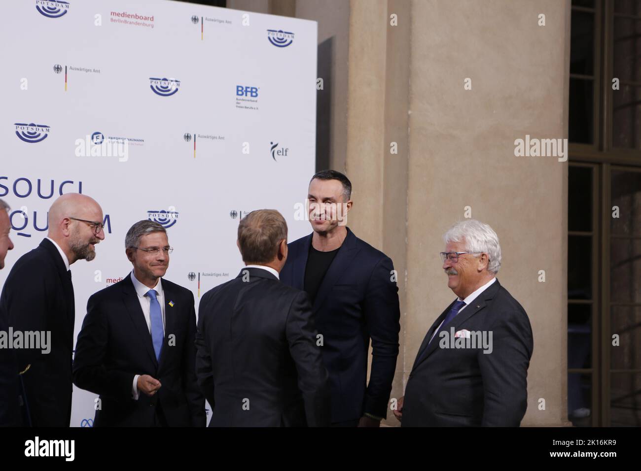 Potsdam, Brandenburg, Deutschland. 15. September 2022. Brandenburg: Medienpreis M100 an das ukrainische Volk ''“ Dr. Wladimir Klitschko nimmt den Preis in seinem Namen in Potsdam entgegen. Das Foto zeigt. Der Orangerie im Sanssouci Park in Potsdam. Kredit: ZUMA Press, Inc./Alamy Live Nachrichten Stockfoto