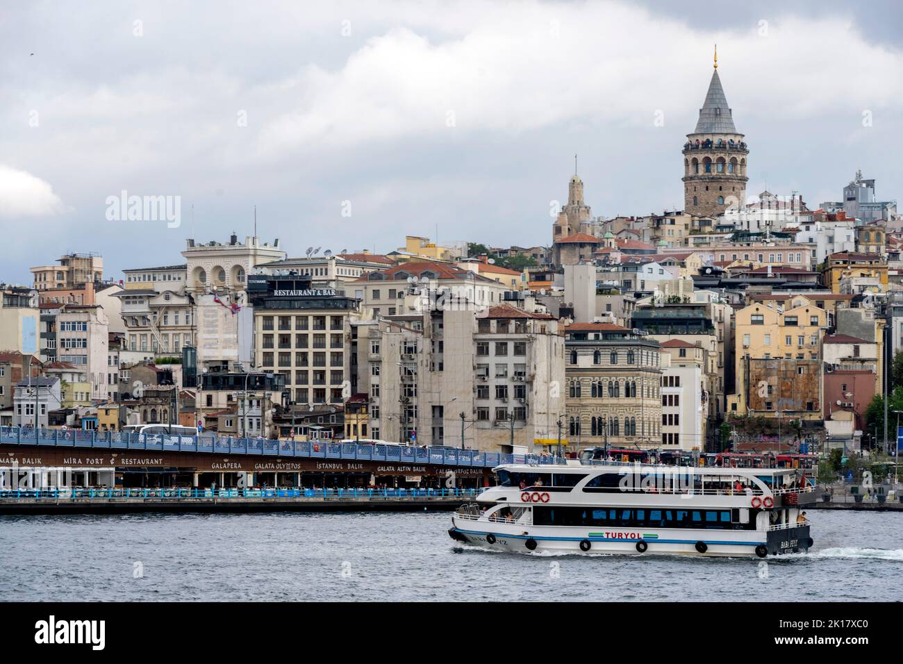 Türkei, Istanbul, Galatabrücke und Galaturm Stockfoto