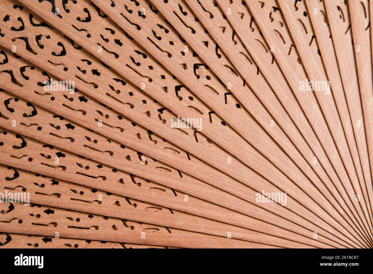 Antiker Holzventilator gleichmäßig verteilt. Stockfoto