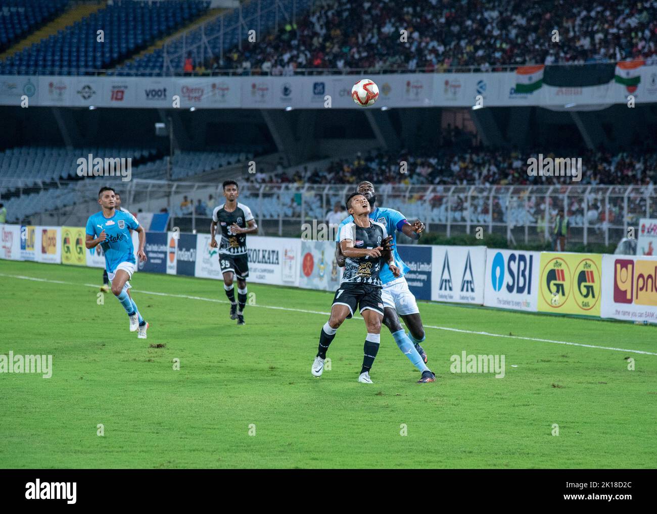 Kalkutta, Indien. 14. September 2022. Verschiedene Momente des Halbfinales 1. des Indian Oil Durand Cup 2022 131. in Kalkutta im VYBK (Vivekananda Yuva Bharati Krirangan/Salt Lake Stadium) zwischen Mumbai City FC (MCFC) und Mohammedan Sporting (MDSP). Der FC Mumbai City (MCFC) schlägt den Lokalgiganten Mohammedan Sporting (MDSP) um 1-0 Margen durch das Tor in der letzten Minute von Bipin Singh (Jersey No-29). (Foto von Amlan Biswas/Pacific Press/Sipa USA) Quelle: SIPA USA/Alamy Live News Stockfoto