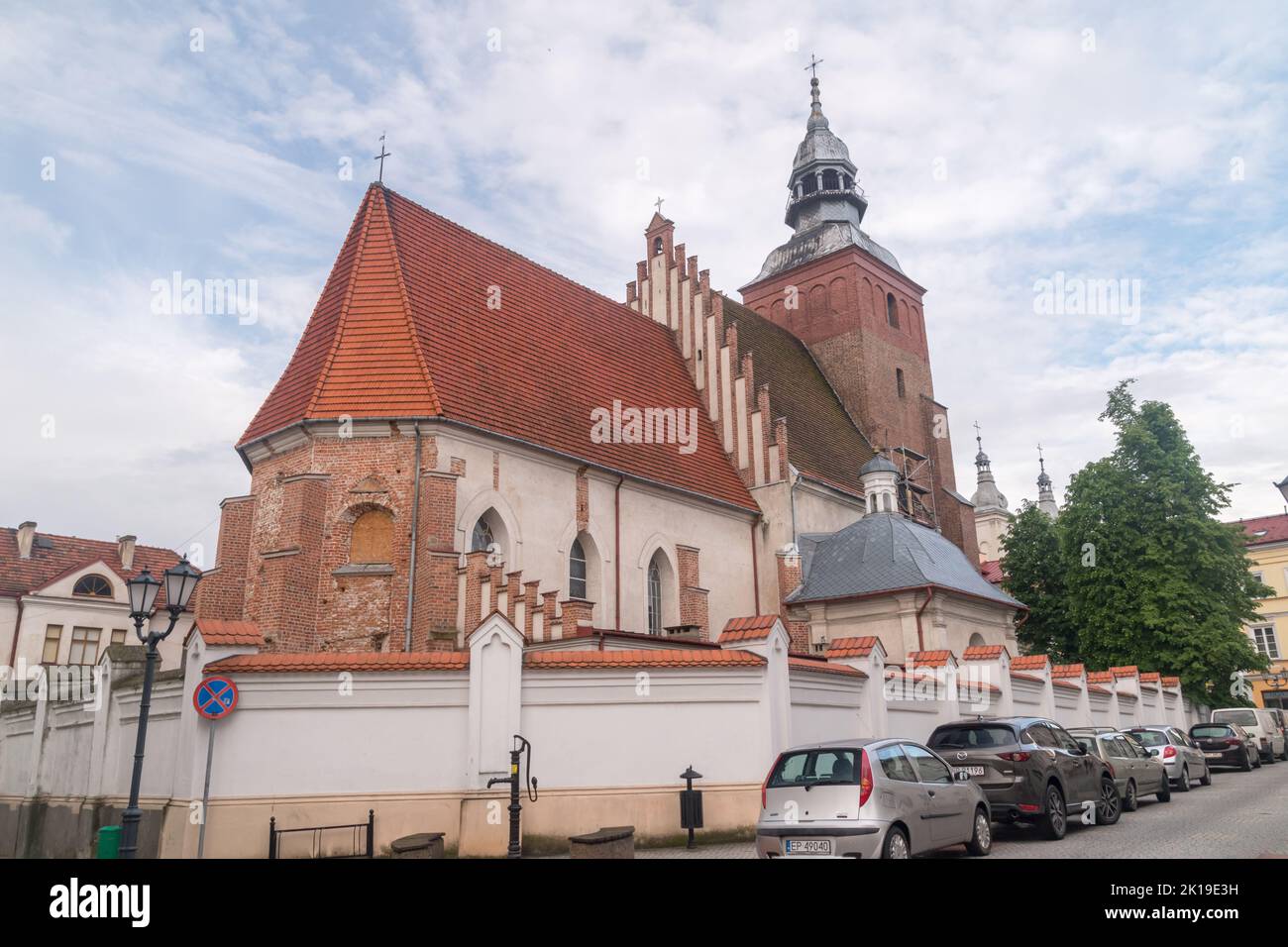 Piotrkow Trybunalski, Polen - 30. Mai 2022: Jesuitenkirche St. Francis Xavier. Stockfoto