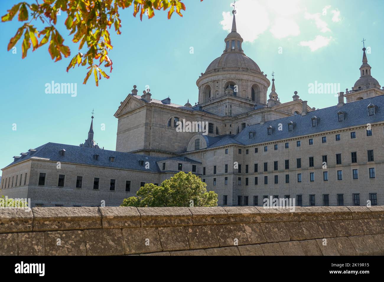 Königliches Kloster von San Lorenzo de El Escorial in der Nähe von Madrid, Spanien Detail der Rückseite Stockfoto