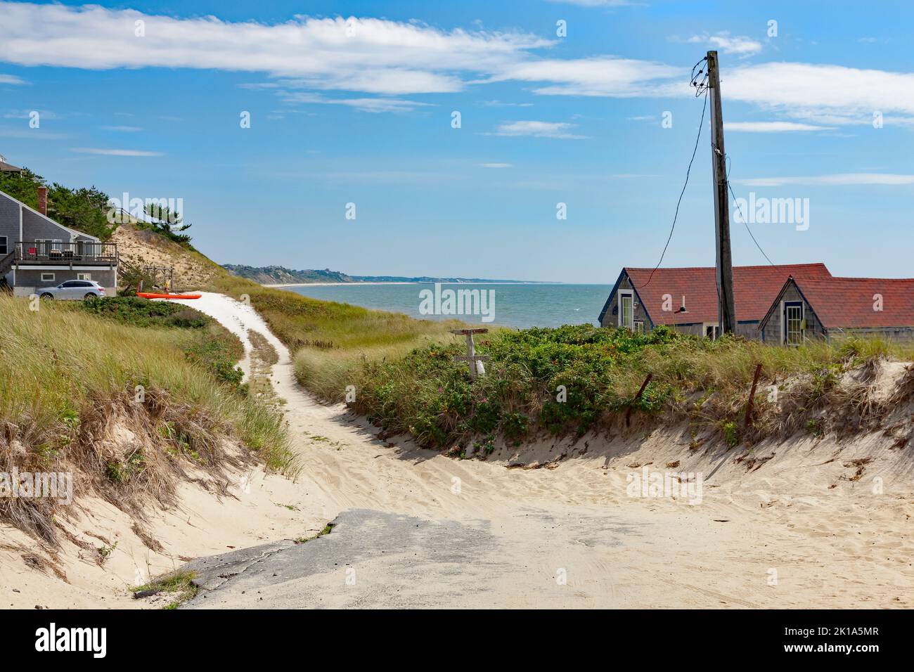 Häuser am abgeschiedenen Cold Storage Beach in Truro, Barnstable County, Cape Cod, Massachusetts, USA. Stockfoto