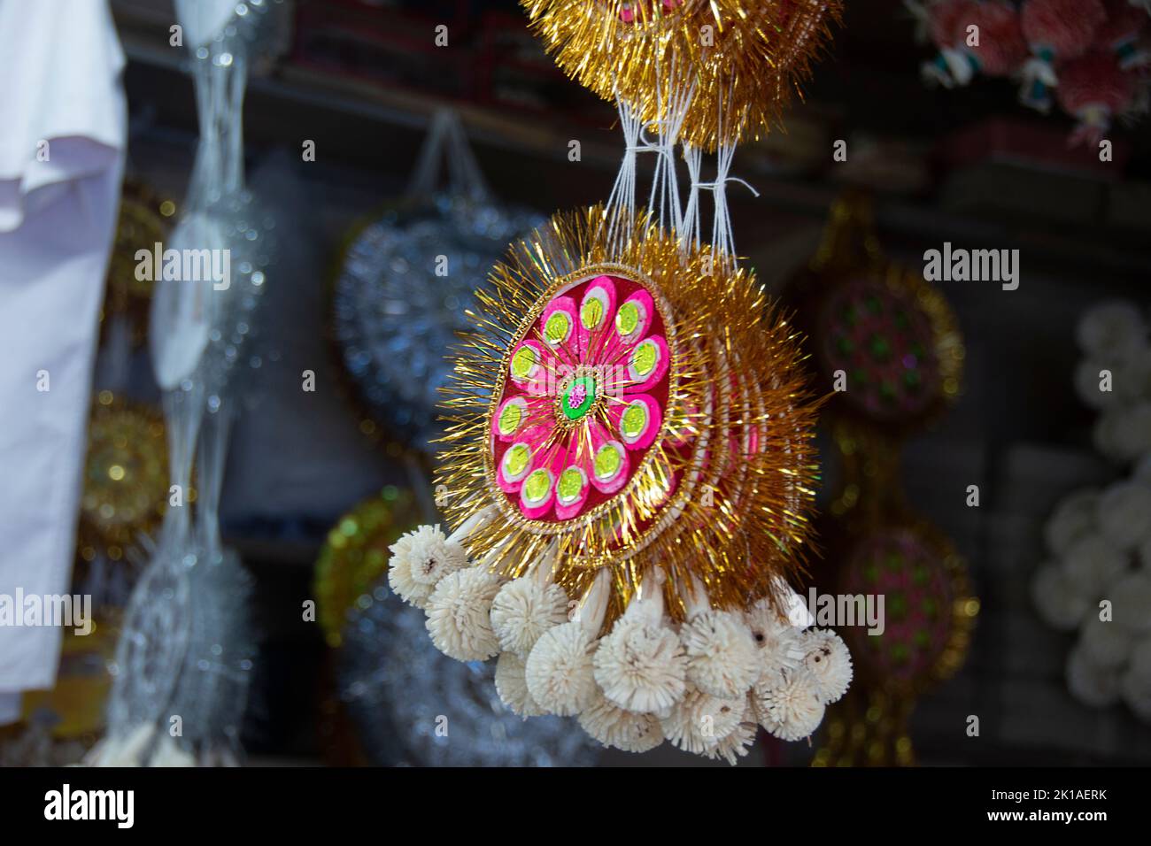 Ein Chandmala ist tief mit der Durga Puja verbunden. Stockfoto