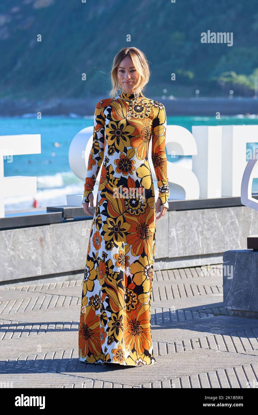 Donostia / San Sebastian. Spanien. 20220917, Olivia Wilde besuchte 'Don't Worry Darling' Photocall während des 70. San Sebastian International Film Festival im Kursaal Palace am 17. September 2022 in Donostia / San Sebastian, Spanien Credit: MPG/Alamy Live News Stockfoto