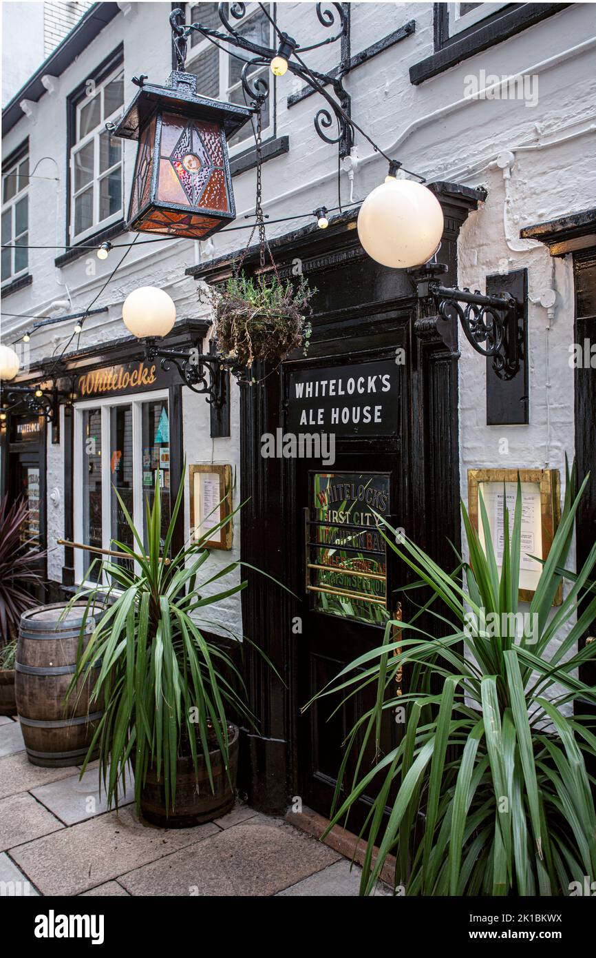 Whitelock's Ale House, Leeds, England. Stockfoto