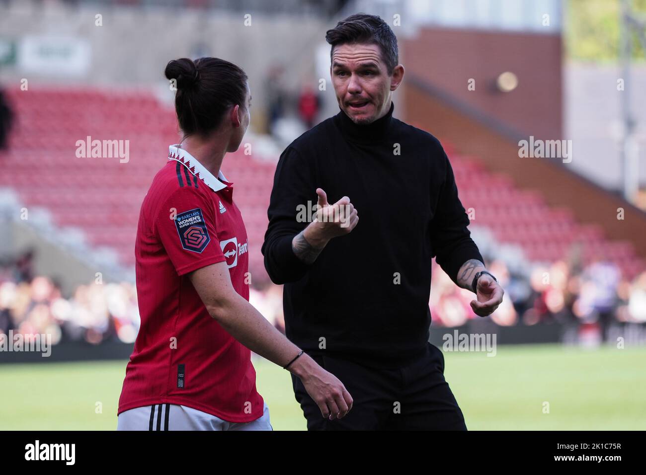 Leigh, Großbritannien. 17. September 2022. Leigh, England, 17. 2022. September: Marc Skinner (Manchester United Manager) nach dem Barclays FA Womens Super League Spiel zwischen Manchester United und Reading im Leigh Sports Village in Leigh, England (Natalie Mincher/SPP) Credit: SPP Sport Press Photo. /Alamy Live News Stockfoto