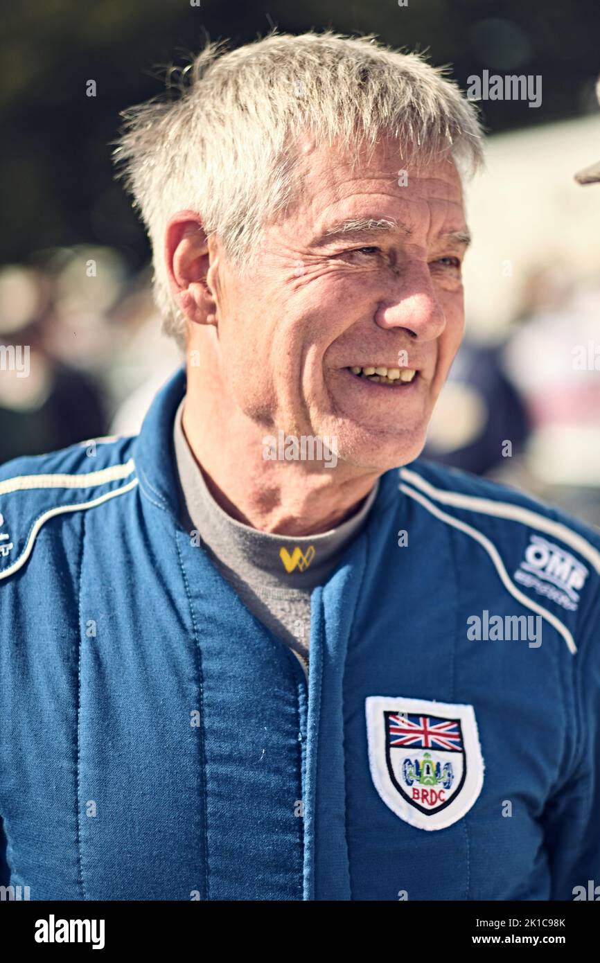 Goodwood, Chichester, Großbritannien. September 17., 2022. Rennfahrer und TV-Moderator TIFF Needell während des Goodwood Revival 2022 (Foto von Gergo Toth / Alamy Live News) Stockfoto