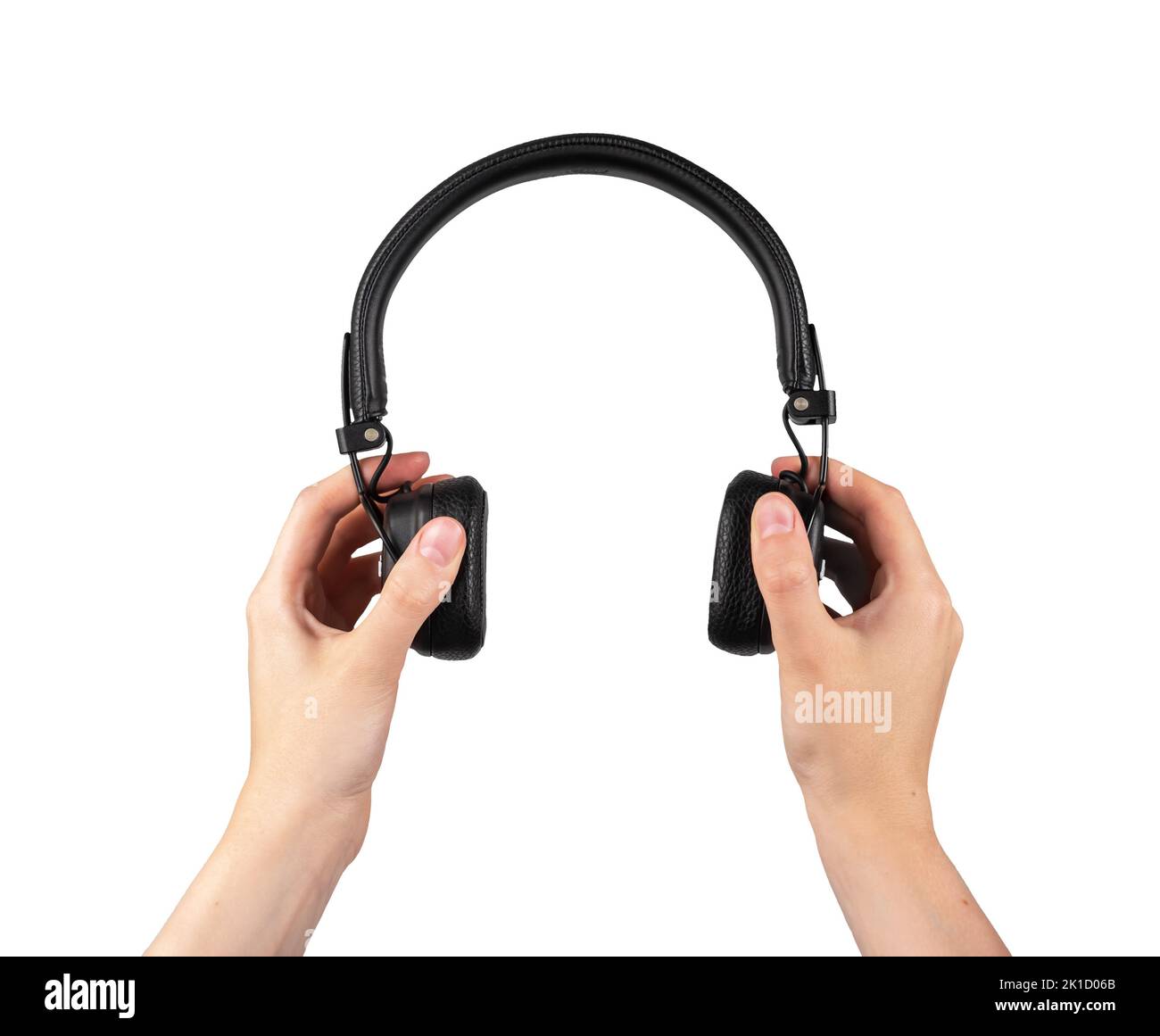 Hände halten Kopfhörer isoliert auf weißem Hintergrund. Bluetooth-Headset. Zubehör für Freizeit, Studium. Hochwertige Fotos Stockfoto Hände halten Kopfhörer isoliert auf weißem Hintergrund. Bluetooth-Headset. Zubehör für Freizeit, Studium. Hochwertige Fotos Stockfoto