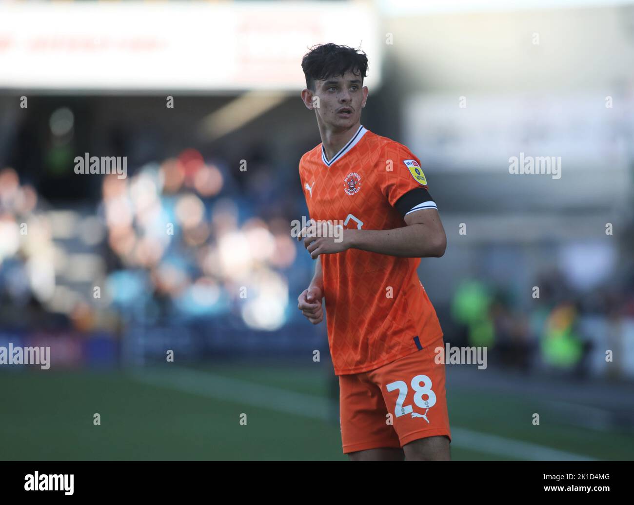 London, Großbritannien. 17. September 2022. Charlie Patino von Blackpool während des Spiels der EFL Sky Bet Championship zwischen Millwall und Blackpool im The Den, London, England am 17. September 2022. Foto von Joshua Smith. Nur zur redaktionellen Verwendung, Lizenz für kommerzielle Nutzung erforderlich. Keine Verwendung bei Wetten, Spielen oder Veröffentlichungen einzelner Clubs/Vereine/Spieler. Kredit: UK Sports Pics Ltd/Alamy Live Nachrichten Stockfoto