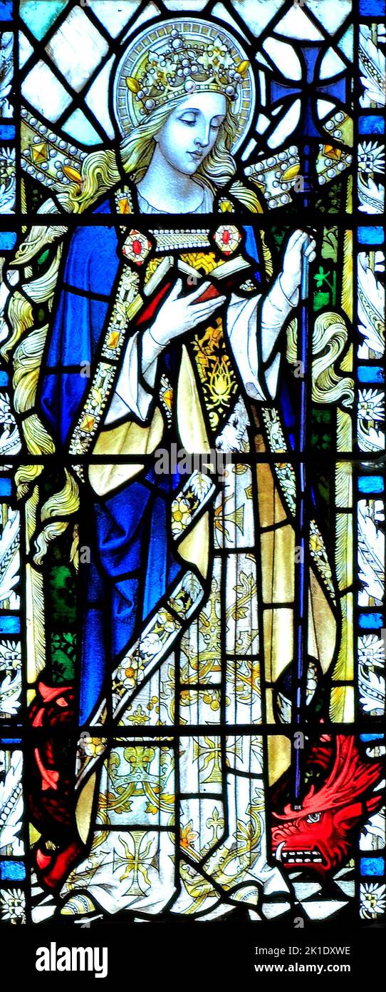 Cley nächsten Sea, Norfolk.  St. Margarete von Antiochia, Glasfenster von A.A.Orr, 1923 Stockfoto